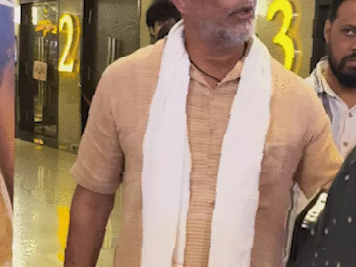 नाना पाटेकर का गुस्सा: 'ओ रोमियो' की ट्रेलर लॉन्च इवेंट में हुआ हंगामा, 1 घंटे की देरी के बाद किया इवेंट छोड़ने का फैसला